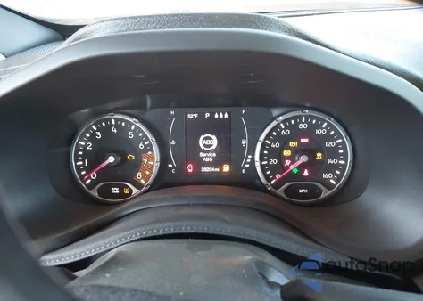 2019 Jeep Renegade Latitude 4X4 из США, поврежденный, VIN ZACNJBBB9KPK47783